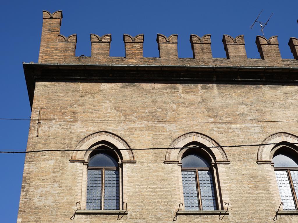Casa Isolani Luxury Rooms Piazza Maggiore 1 Bolonia Zewnętrze zdjęcie