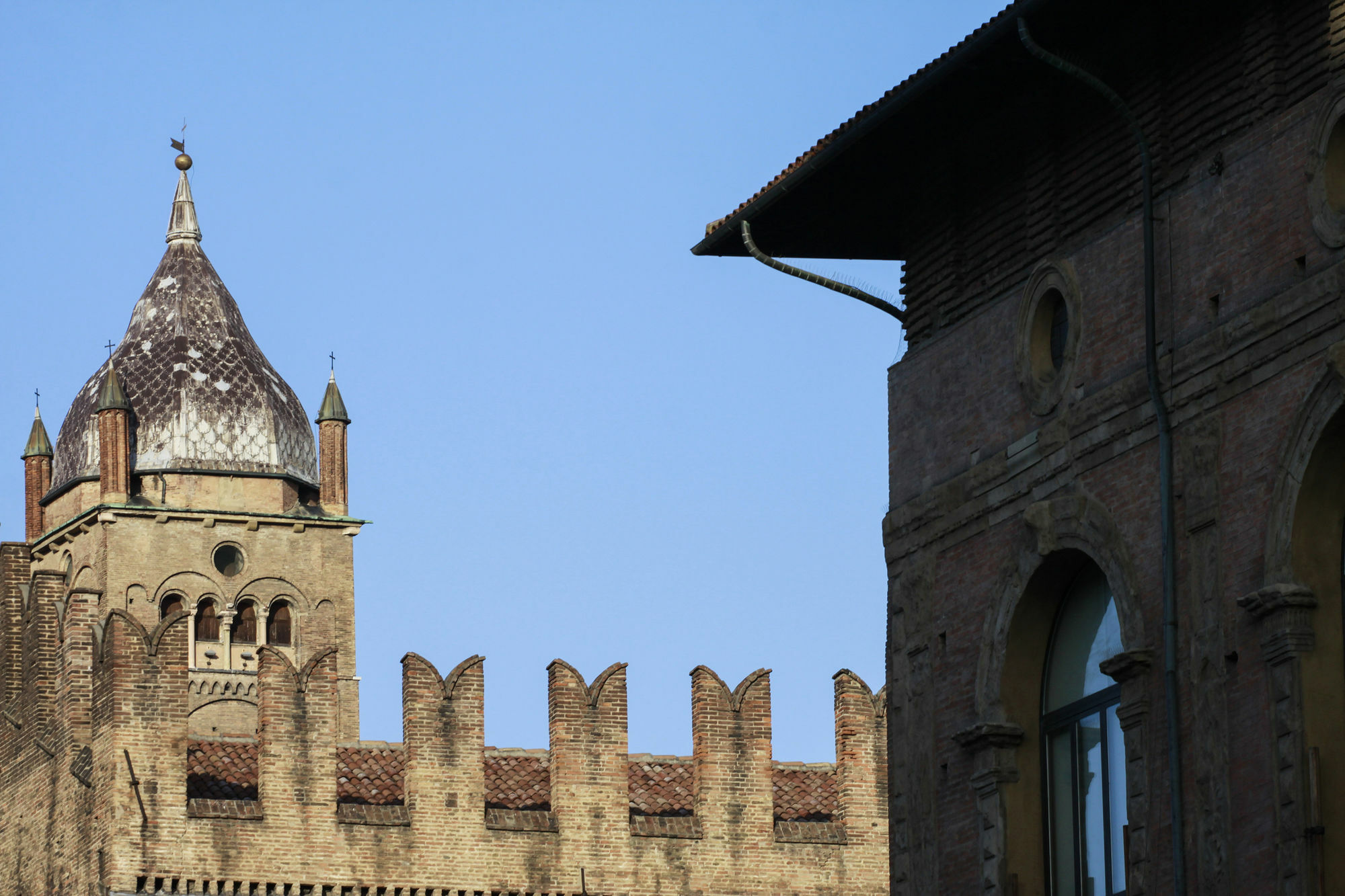 Casa Isolani Luxury Rooms Piazza Maggiore 1 Bolonia Zewnętrze zdjęcie